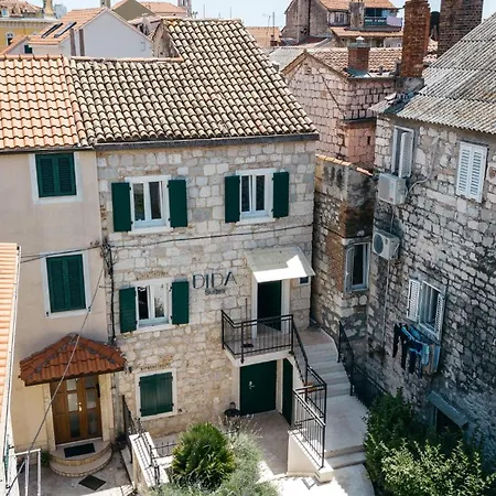 Dida Centre Split