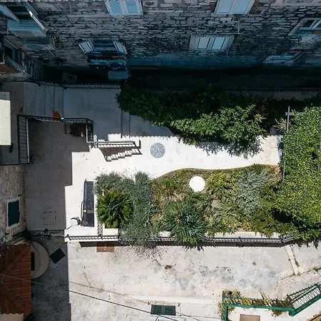 Dida Centre Apartment