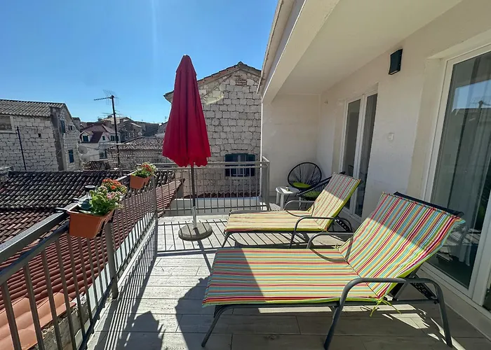 Dida Centre Split